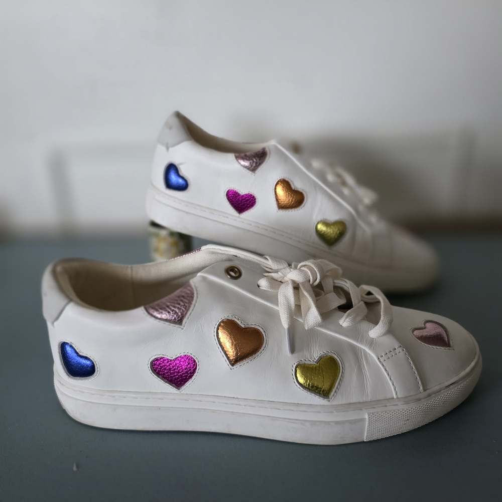 Kurt Geiger London Lane Love Sneaker Size 42 - travel, casual, rainbow heart